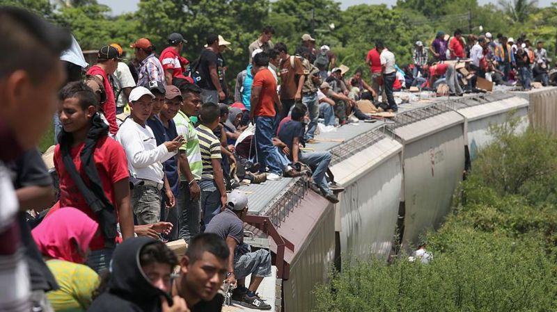  “Mi miedo era ir al hospital y que Migración me devolviera”: la venezolana que entró en labor de parto sobre el techo de un tren de La Bestia en México