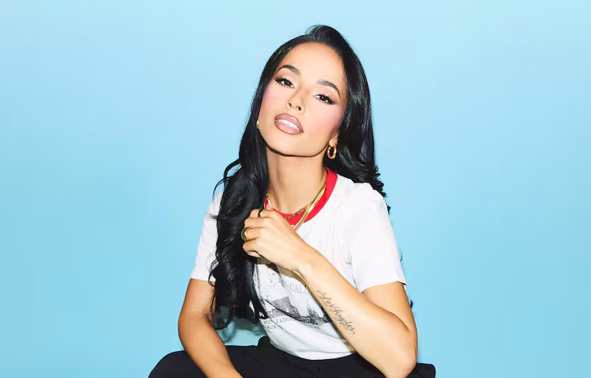 Becky G se sincera sobre Karol G: «Se le nota un gran esmero en cada detalle que prepara»